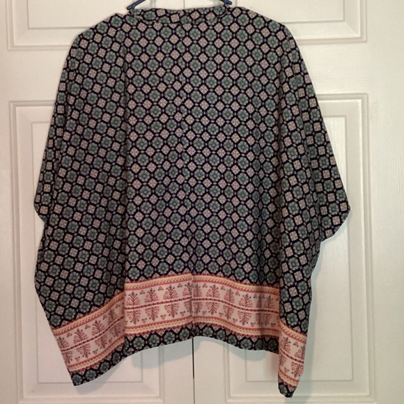 Multi colored duster - Picture 2 of 2